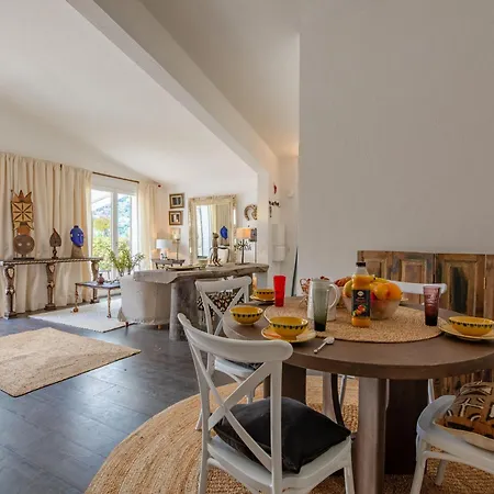 Sainte Honorine By Interhome